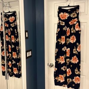 Motherbee Maternity Strapless Navy Blue W/Pockets-Size L